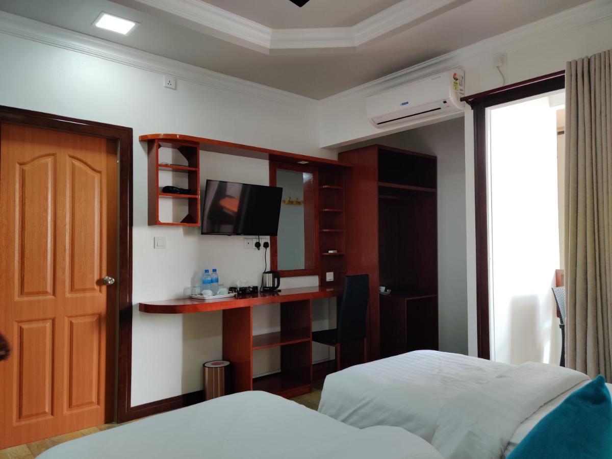 גוראידהו Athens View Hotel מראה חיצוני תמונה