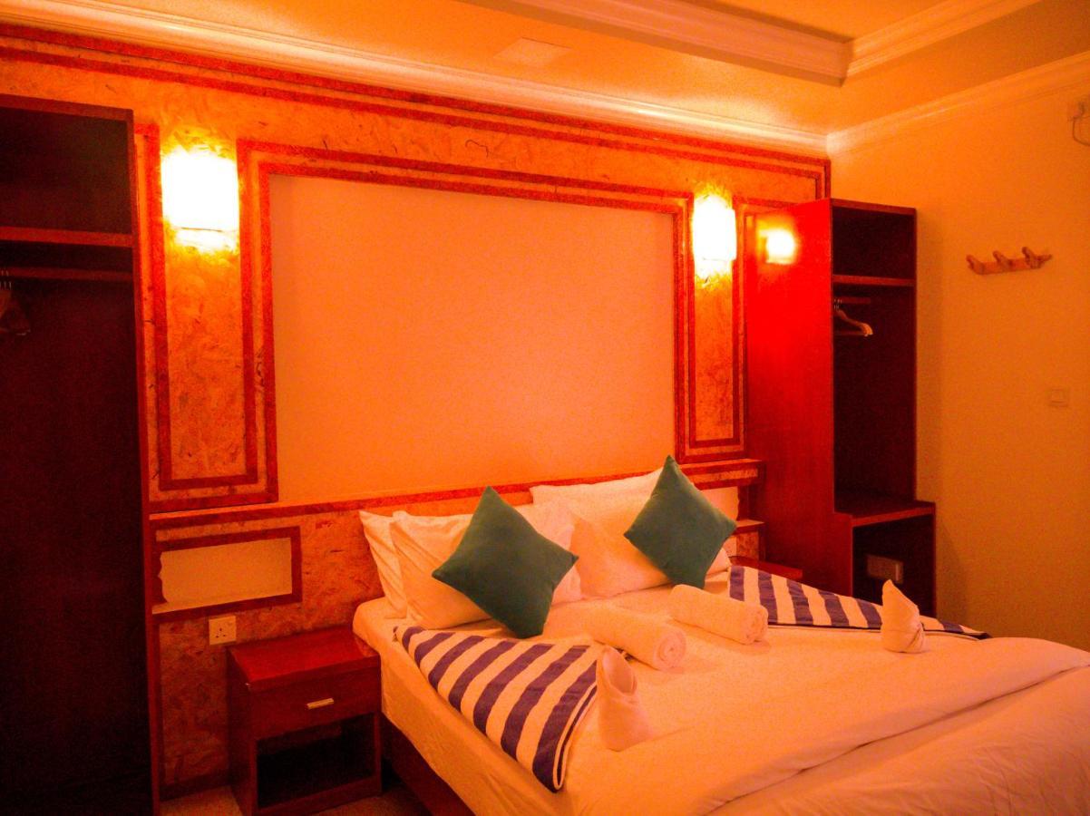 גוראידהו Athens View Hotel מראה חיצוני תמונה